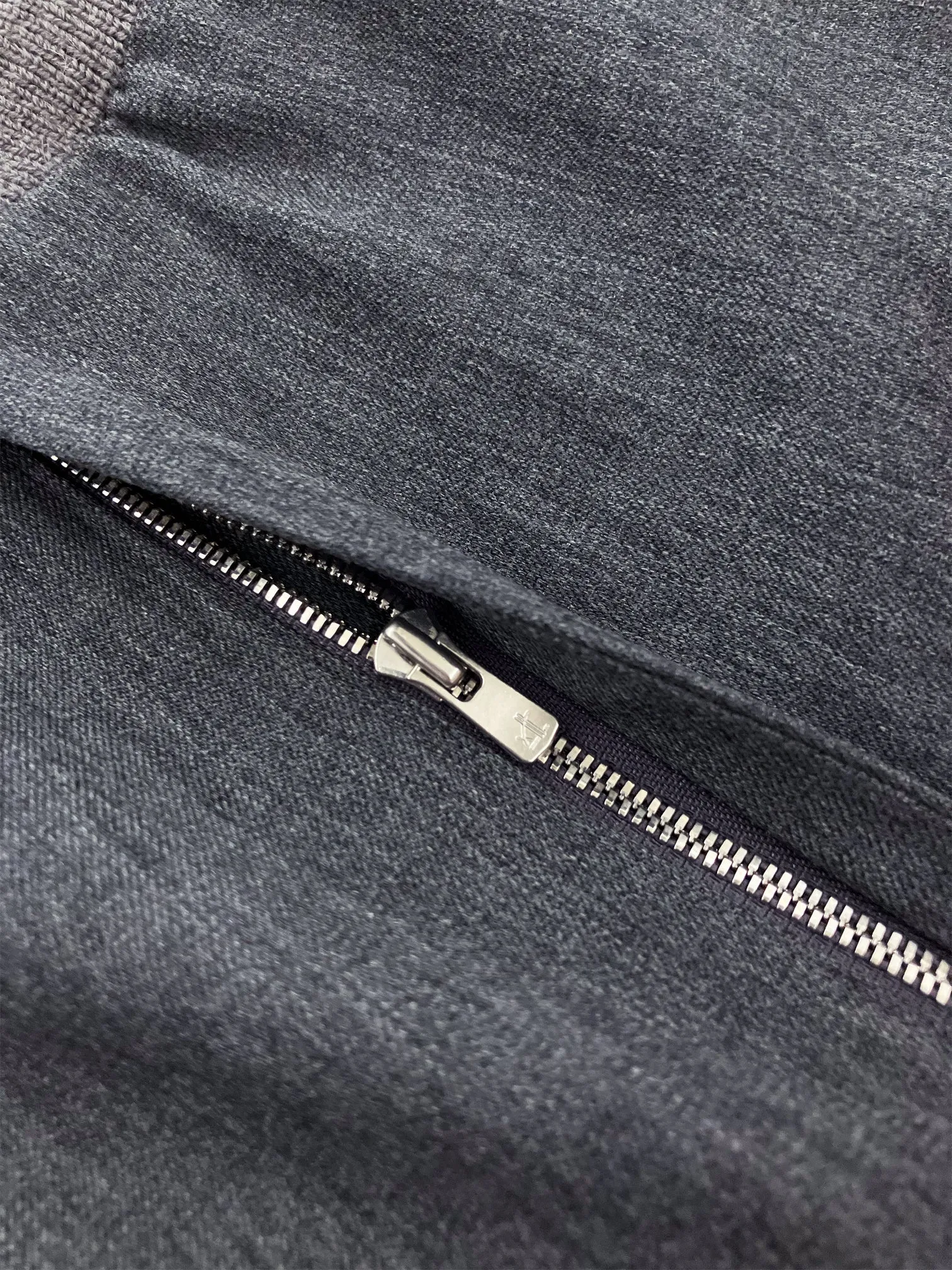 FUMITO GANRYU  / RELAXED TROUSERS (D.GRAY)